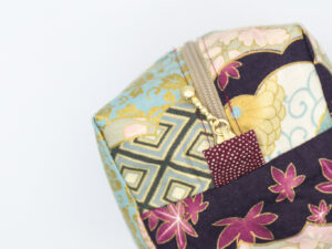 Trousse à maquillage, pivoine violet